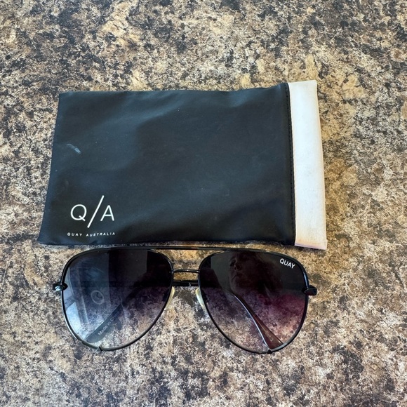 Quay x Desi High Key in Black & Smoke Gradient Sunglasses - Picture 2 of 5
